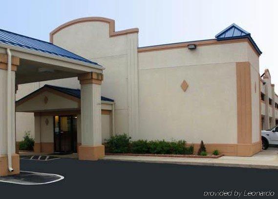 Econo Lodge Cloverdale Exterior photo