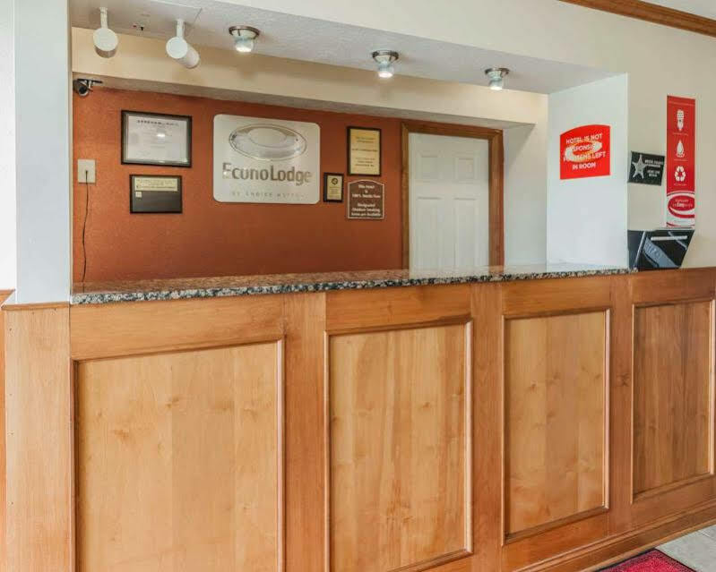 Econo Lodge Cloverdale Exterior photo